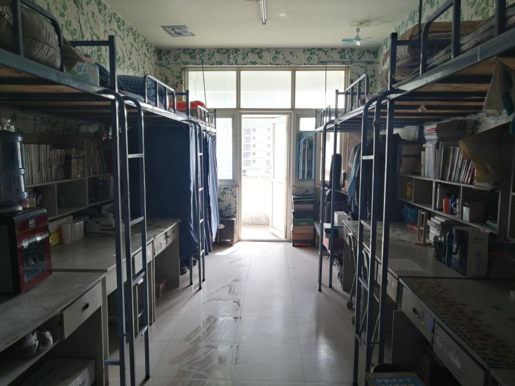 河南工业贸易寝室图片图片